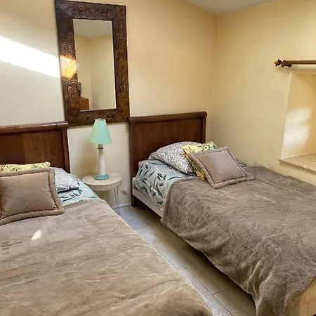 Des Sources Bed & Breakfast