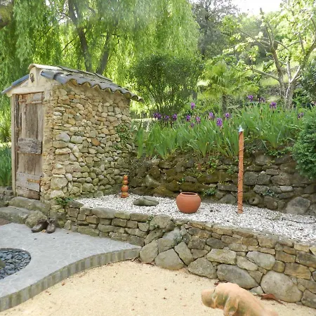 Des Sources Bed & Breakfast